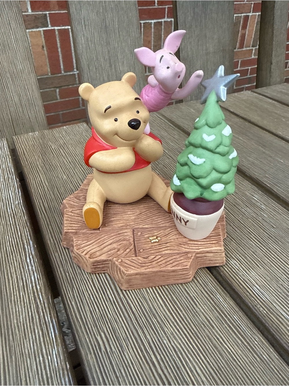 Disney Winnie the Pooh & Piglet Christmas Figurine One Little Star
